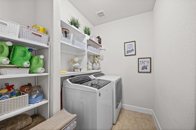 110 N Pasture CV, Hutto, TX 78634