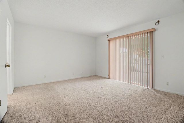 875 Gabriel Avenue NE, Palm Bay, FL 32907