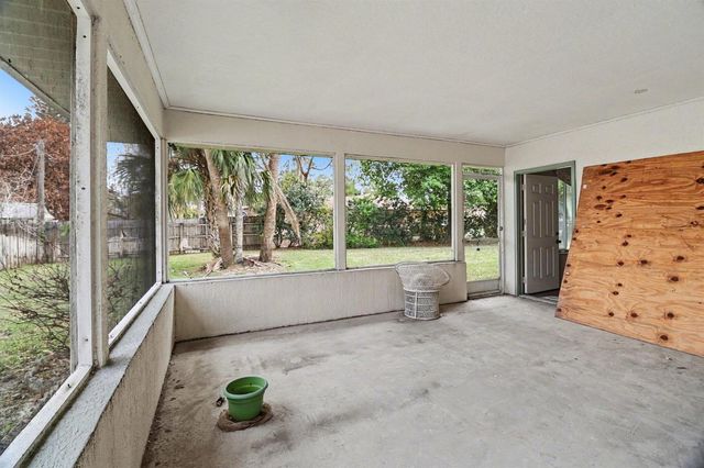 875 Gabriel Avenue NE, Palm Bay, FL 32907