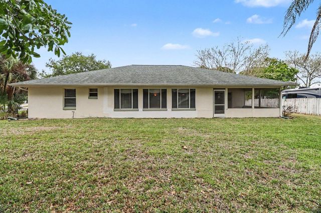 875 Gabriel Avenue NE, Palm Bay, FL 32907
