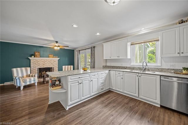 511 Rockspring Road, High Point, NC 27262