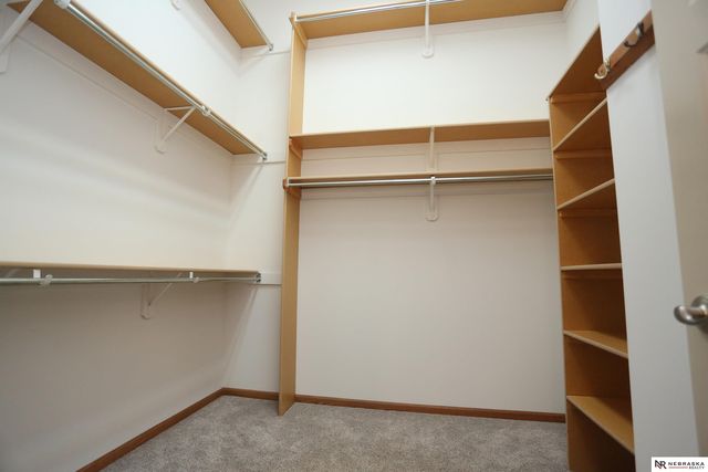 8536 S 102nd Street, La Vista, NE 68128