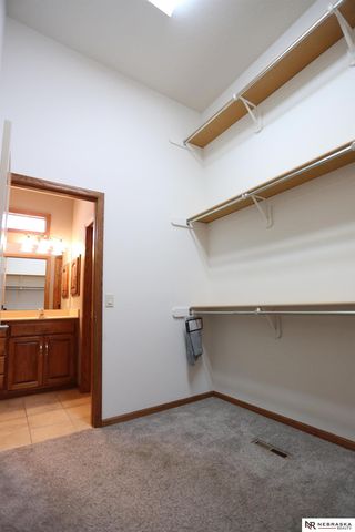 8536 S 102nd Street, La Vista, NE 68128