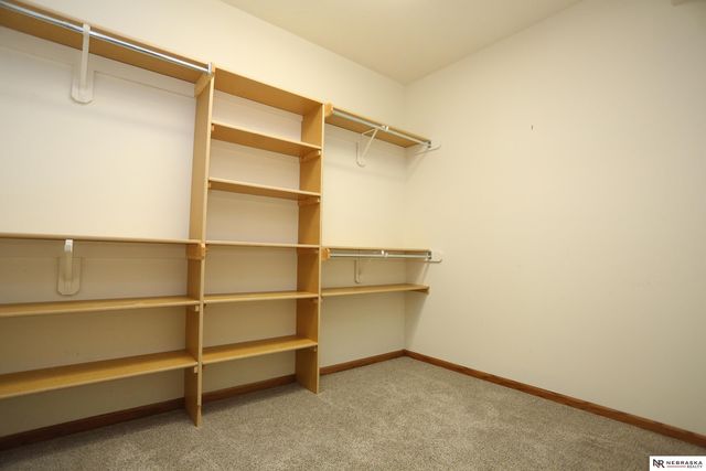 8536 S 102nd Street, La Vista, NE 68128