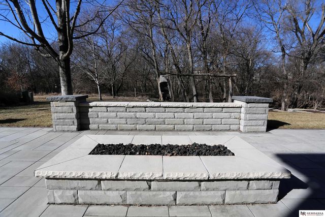 8536 S 102nd Street, La Vista, NE 68128