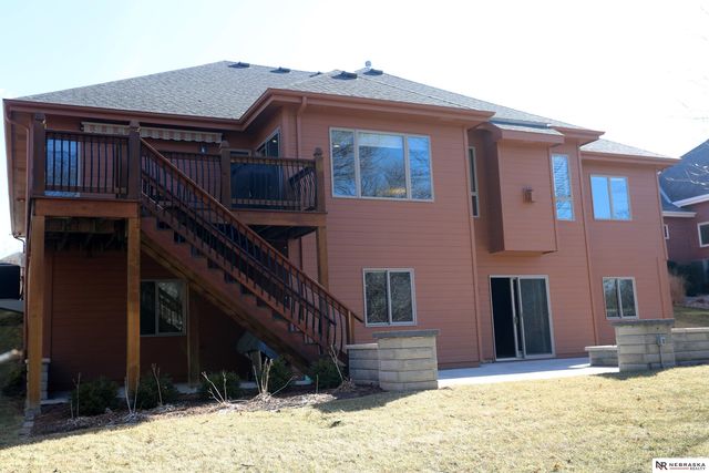 8536 S 102nd Street, La Vista, NE 68128