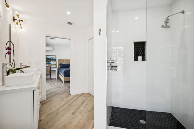 600 SW 8th Terrace, Fort Lauderdale, FL 33315