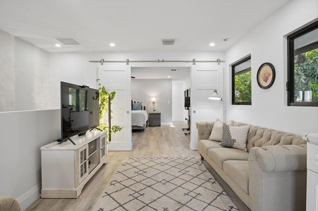 600 SW 8th Terrace, Fort Lauderdale, FL 33315