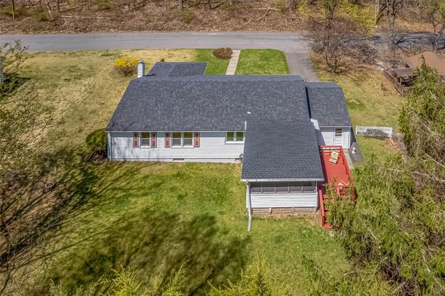 18 Sandra Street, Ellenville, NY 12428