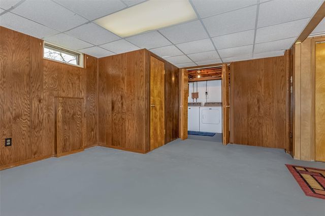 18 Sandra Street, Ellenville, NY 12428