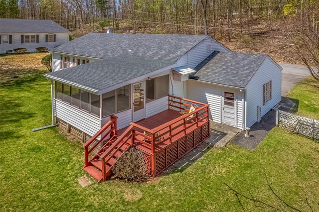 18 Sandra Street, Ellenville, NY 12428