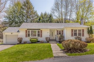 18 Sandra Street, Ellenville, NY 12428