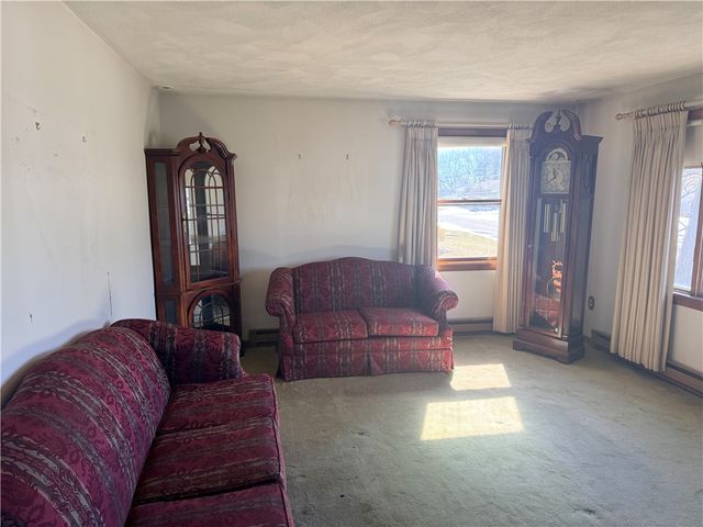 51 Woodhaven Boulevard, North Providence, RI 02911