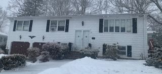 51 Woodhaven Boulevard, North Providence, RI 02911