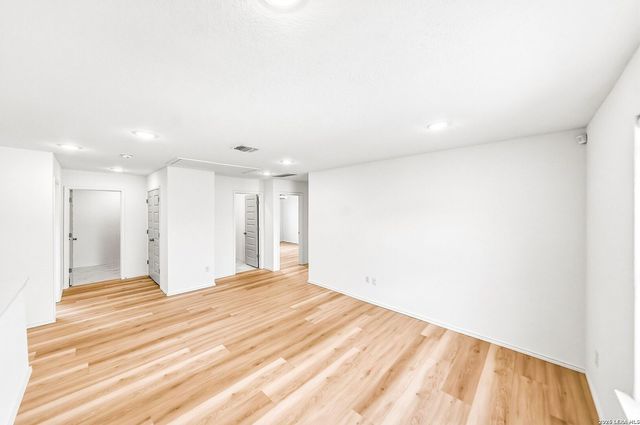 207 Brook Shadow, Cibolo, TX 78108