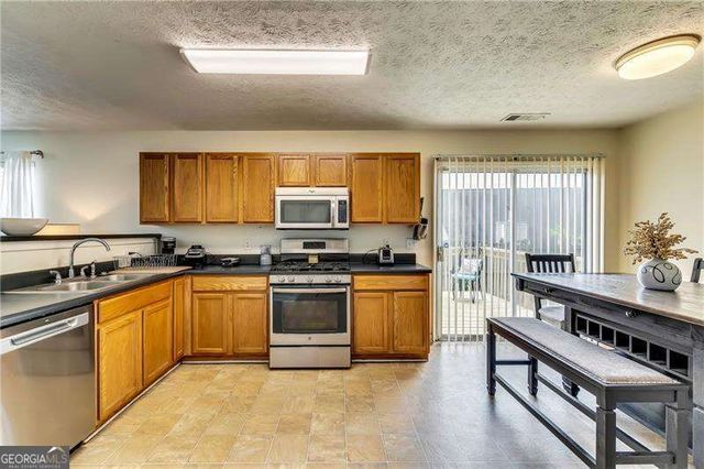 1225 Andrews Drive, Lithia Springs, GA 30122