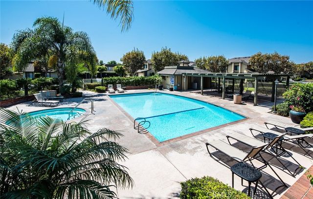 18124 Old Trail Lane, Fountain Valley, CA 92708