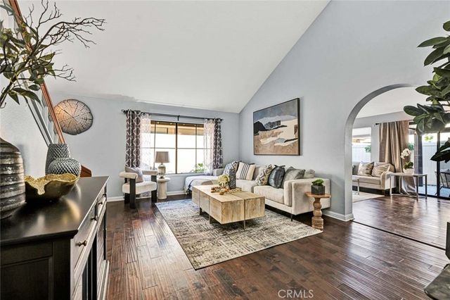 18124 Old Trail Lane, Fountain Valley, CA 92708