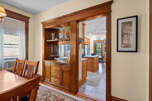 294 Dayton Avenue 1E, Saint Paul, MN 55102