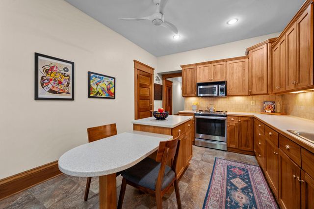 294 Dayton Avenue 1E, Saint Paul, MN 55102