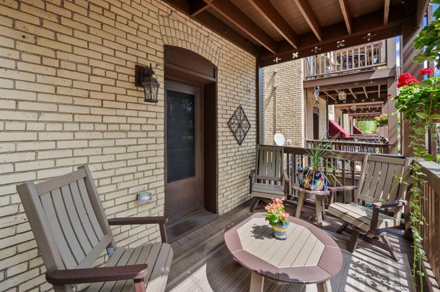 294 Dayton Avenue 1E, Saint Paul, MN 55102