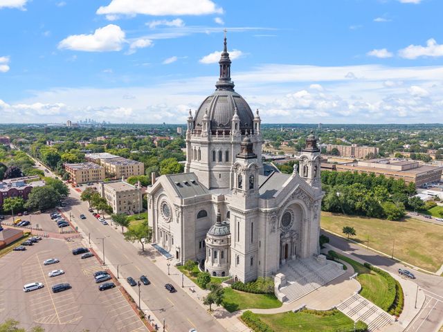 294 Dayton Avenue 1E, Saint Paul, MN 55102
