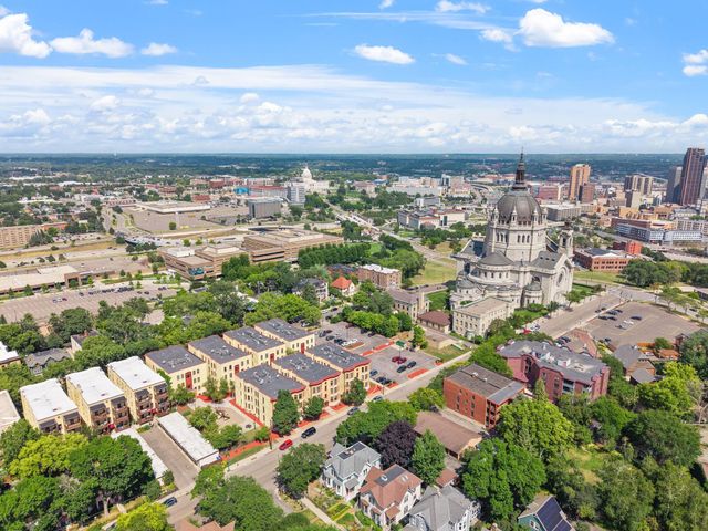 294 Dayton Avenue 1E, Saint Paul, MN 55102