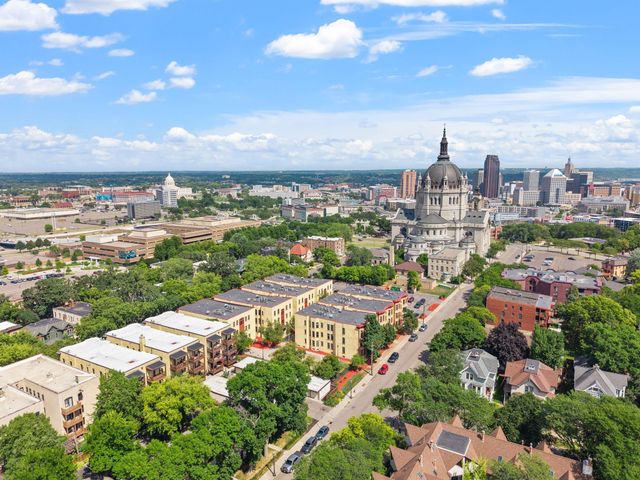294 Dayton Avenue 1E, Saint Paul, MN 55102
