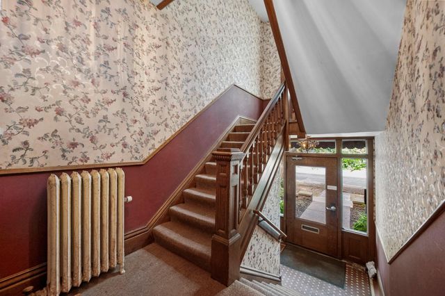294 Dayton Avenue 1E, Saint Paul, MN 55102