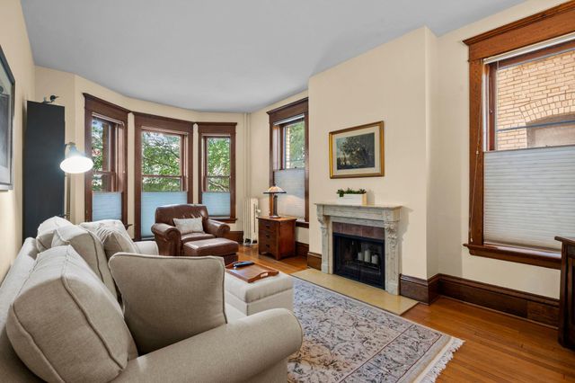 294 Dayton Avenue 1E, Saint Paul, MN 55102