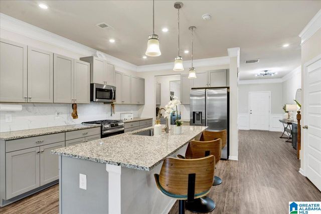 582 BRIDLEWOOD CIRCLE, Morris, AL 35116