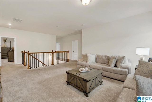 582 BRIDLEWOOD CIRCLE, Morris, AL 35116