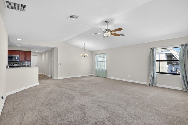 7 Aragon Lane, Port St. Lucie, Port St Lucie, FL 34952