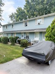 2345 E Maple Street, Kankakee, IL 60901