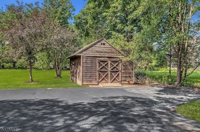 16 Dorland Farm Ct, Montgomery Twp., NJ 08558