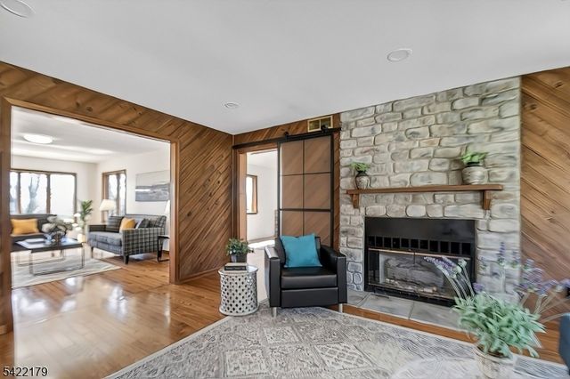 16 Dorland Farm Ct, Montgomery Twp., NJ 08558