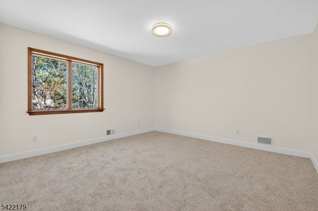 16 Dorland Farm Ct, Montgomery Twp., NJ 08558