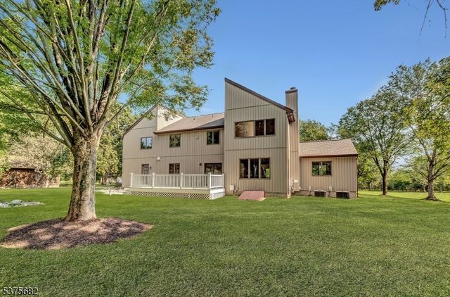 16 Dorland Farm Ct, Montgomery Twp., NJ 08558