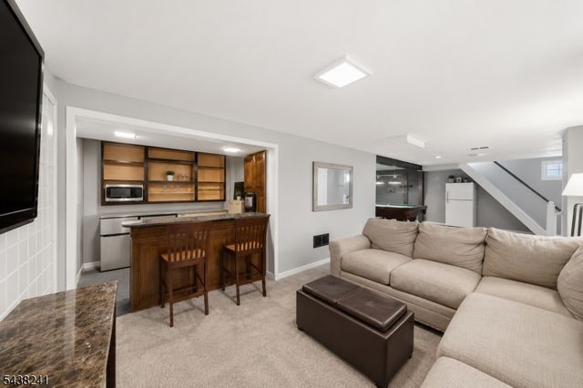 105 N 13Th St, Kenilworth Boro, NJ 07033