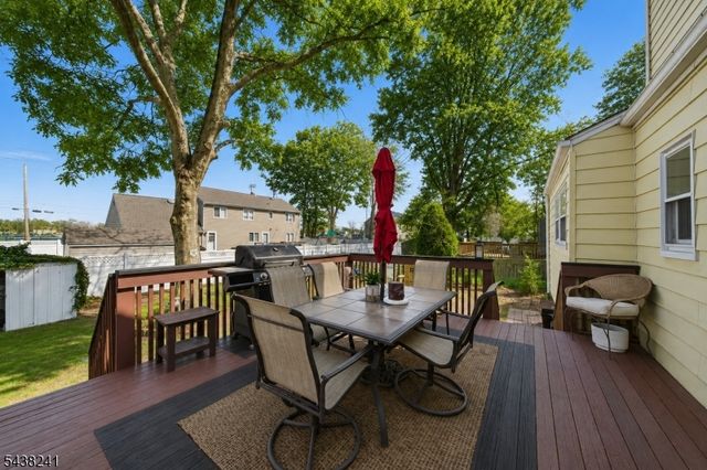 105 N 13Th St, Kenilworth Boro, NJ 07033