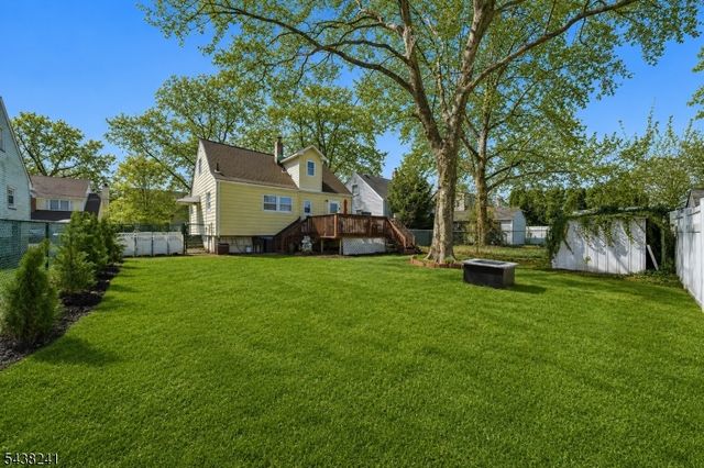 105 N 13Th St, Kenilworth Boro, NJ 07033