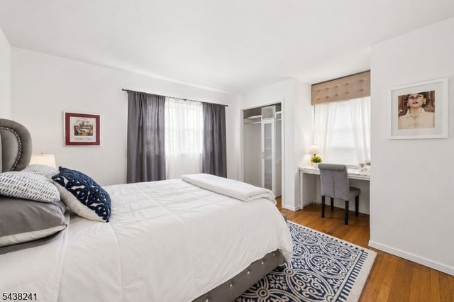 105 N 13Th St, Kenilworth Boro, NJ 07033
