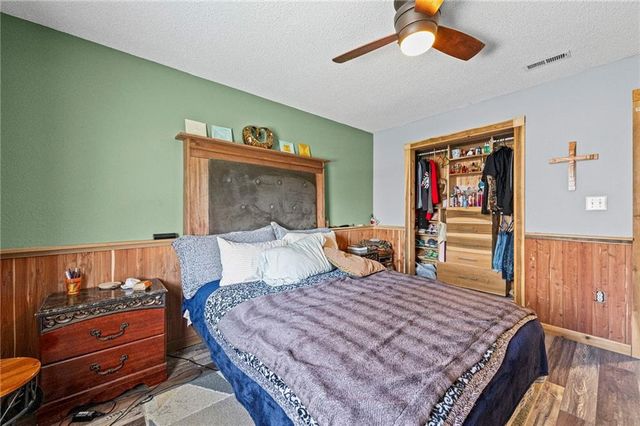 701 NE Banner Drive, Lee's Summit, MO 64086