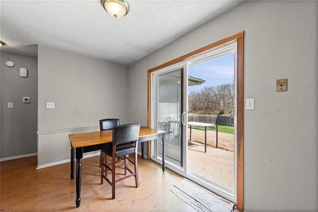 701 NE Banner Drive, Lee's Summit, MO 64086