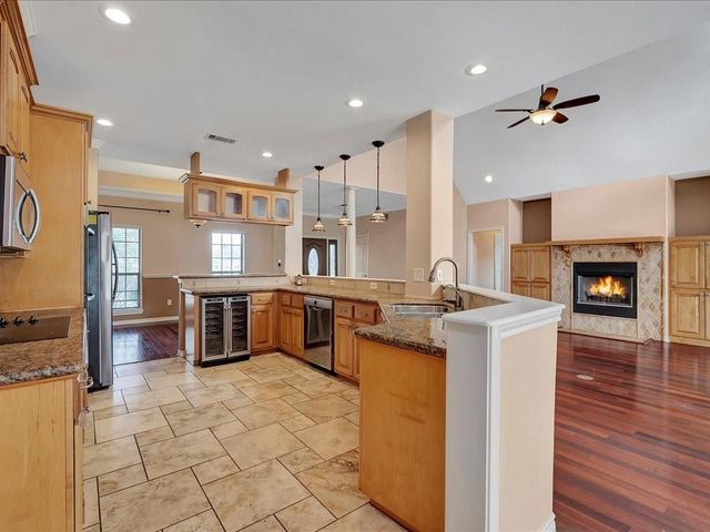 1904 Loblolly Lane, Lufkin, TX 75904