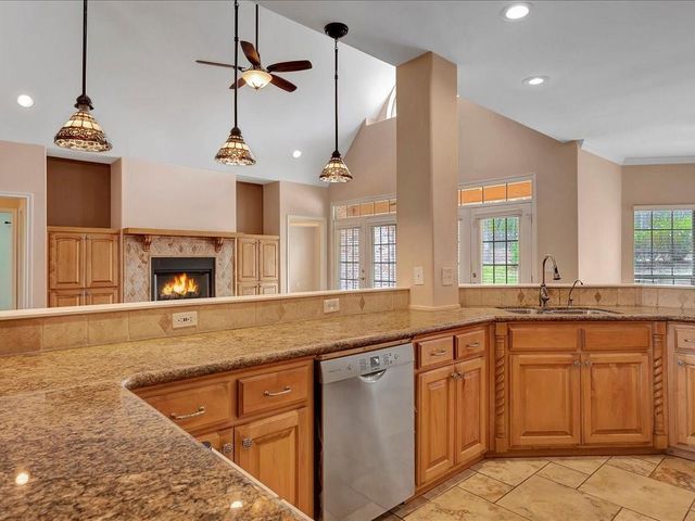 1904 Loblolly Lane, Lufkin, TX 75904