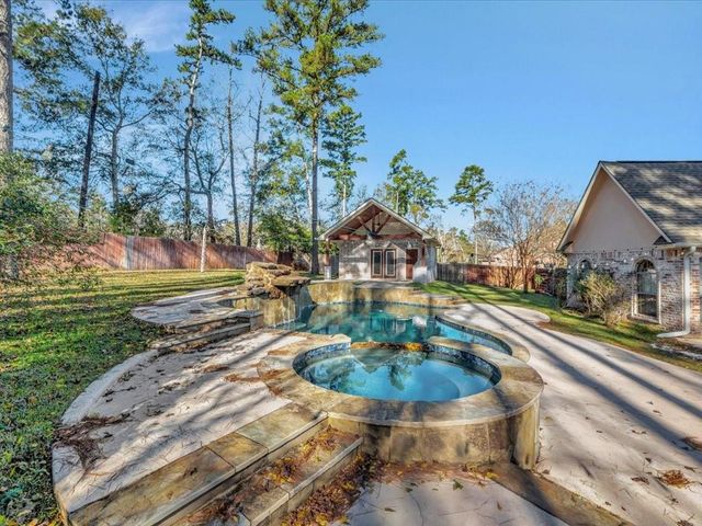 1904 Loblolly Lane, Lufkin, TX 75904
