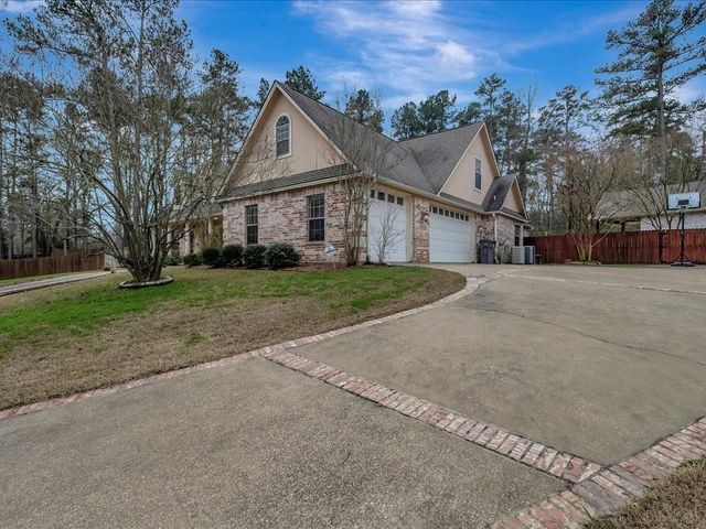 1904 Loblolly Lane, Lufkin, TX 75904