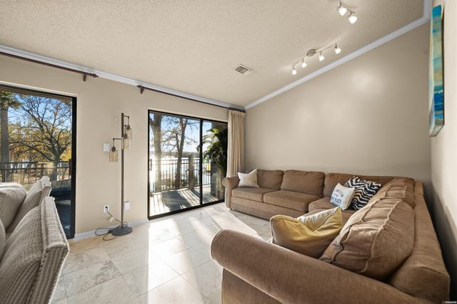 208 Daffodil St Apt C2, Hot Springs, AR 71913