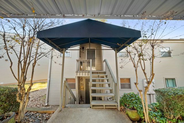 208 Daffodil St Apt C2, Hot Springs, AR 71913